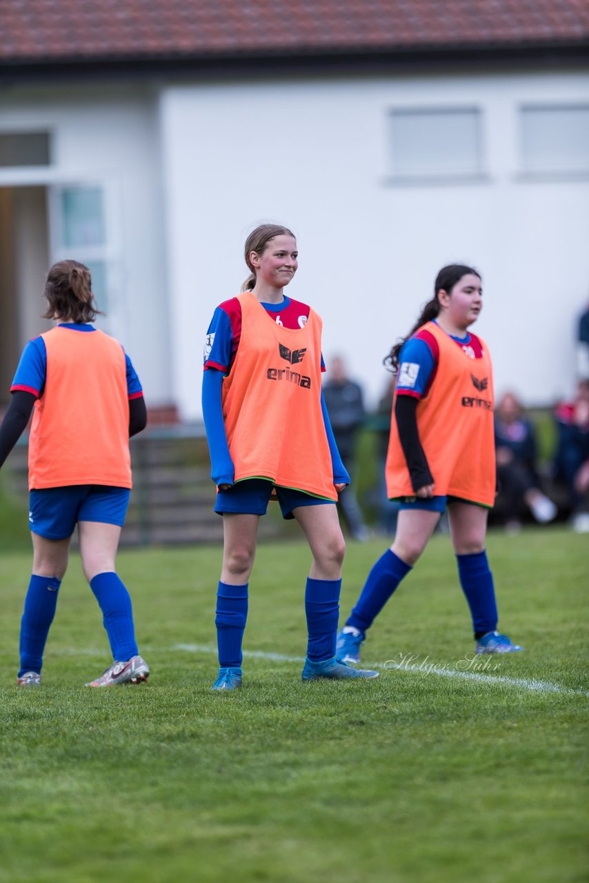 Bild 189 - wCJ VfL Pinneberg - Alstertal-Langenhorn : Ergebnis: 0:8